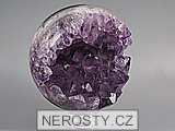 ametyst s krystaly